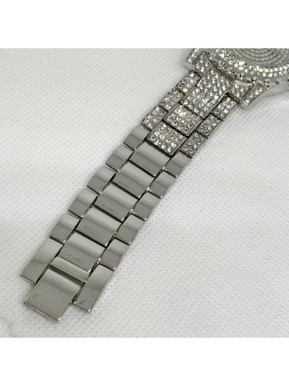 Men’s silver tone iced watch quartz analog 39mm rhinestones up to 8.5” running
